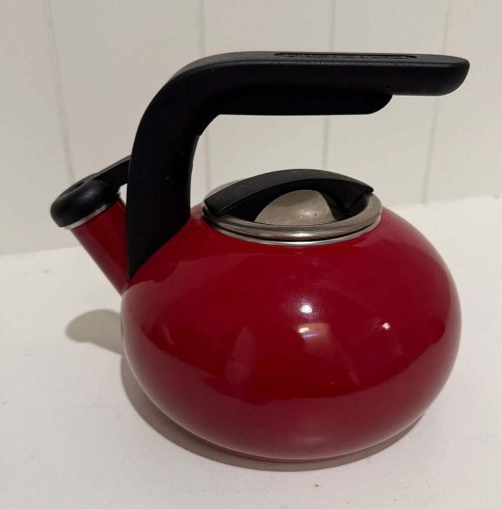 KitchenAid 1.5 Quart Empire Red Enamel on Steel Whistling Stovetop Teakettle